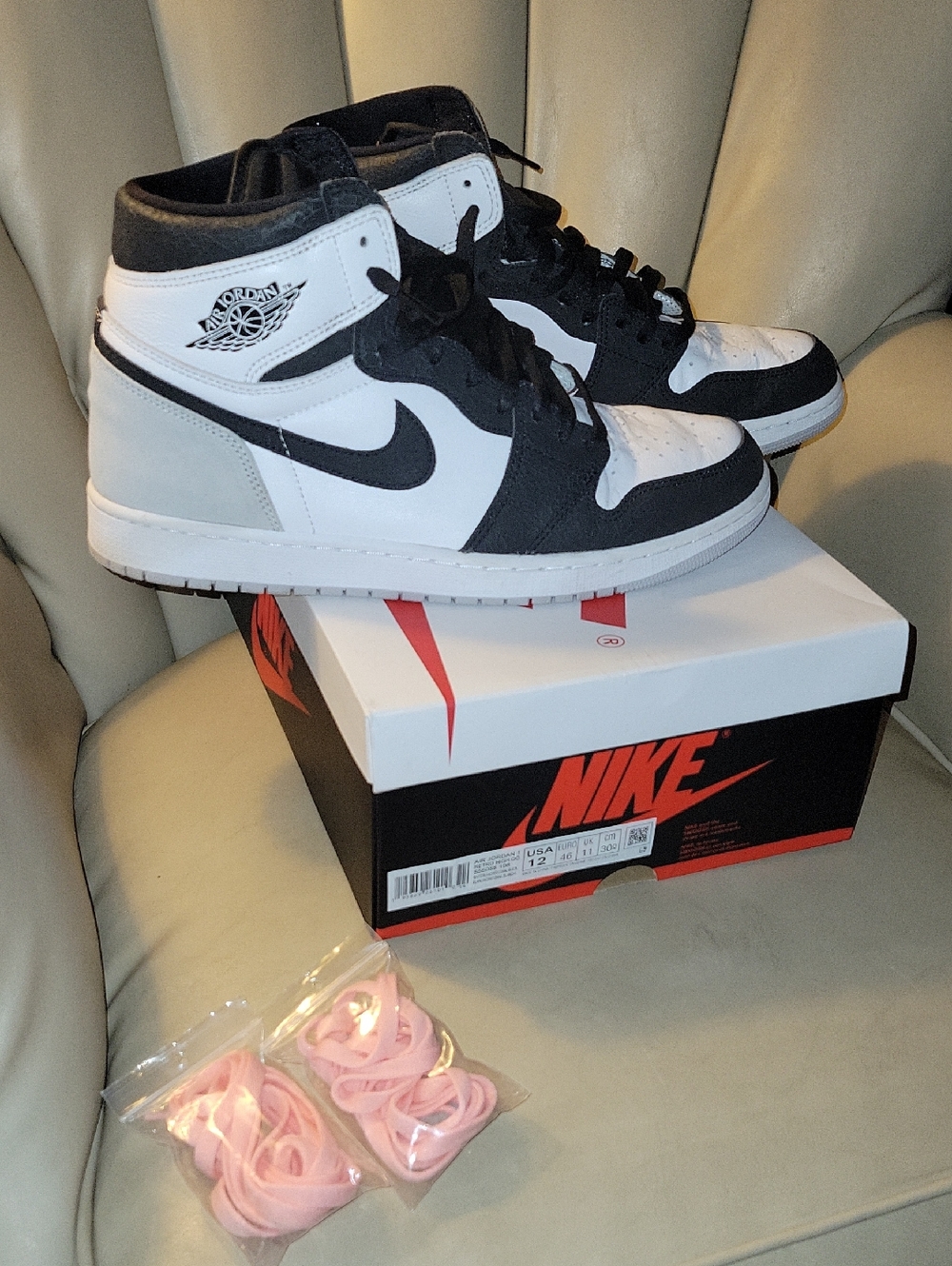 Nike Air Jordan 1 Mid Black/White Men's Sneakers